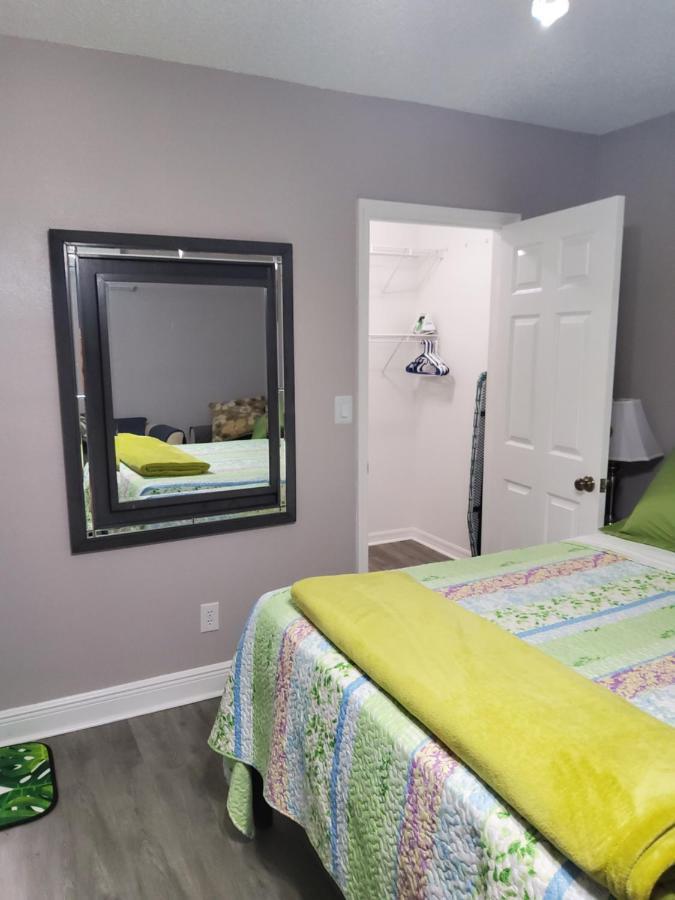 Beautiful Apartment Close To Everything Tampa Extérieur photo